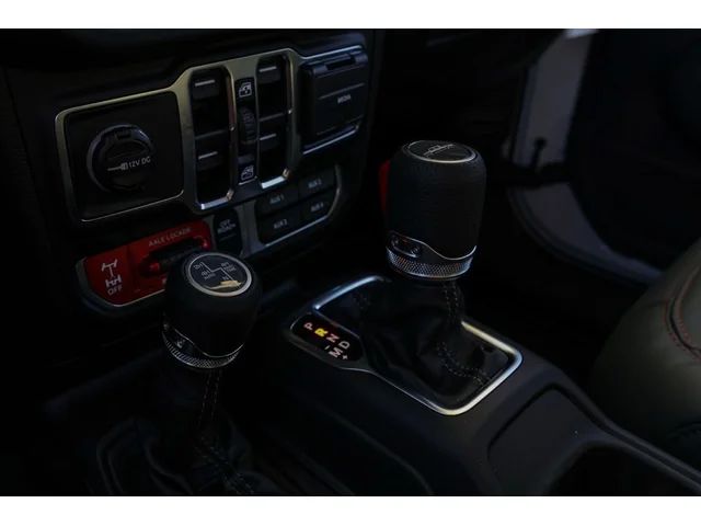 Nuevos JEEP GLADIATOR à Estados chez autogozo
