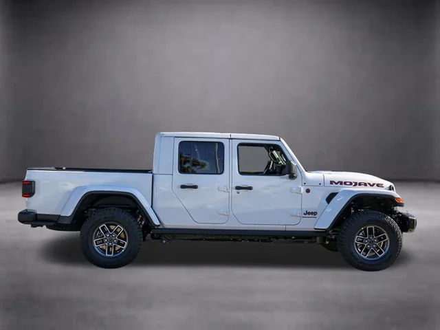 Nuevos JEEP GLADIATOR à Estados chez autogozo