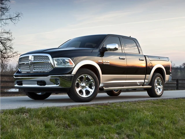 SEMINUEVOS RAM 1500 a Estados en autogozo