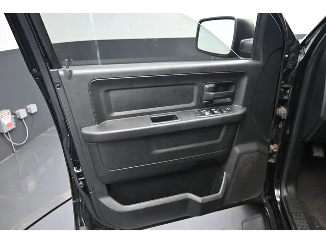 SEMINUEVOS RAM 1500 a Estados en autogozo