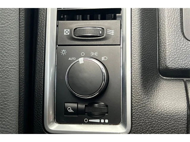SEMINUEVOS RAM 1500 Classic at ELK GROVE in Elk Grove Buick GMC