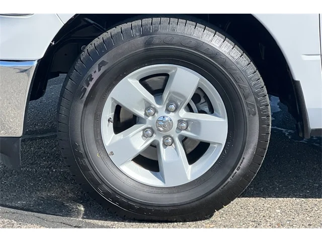 SEMINUEVOS RAM 1500 Classic at ELK GROVE in Elk Grove Buick GMC