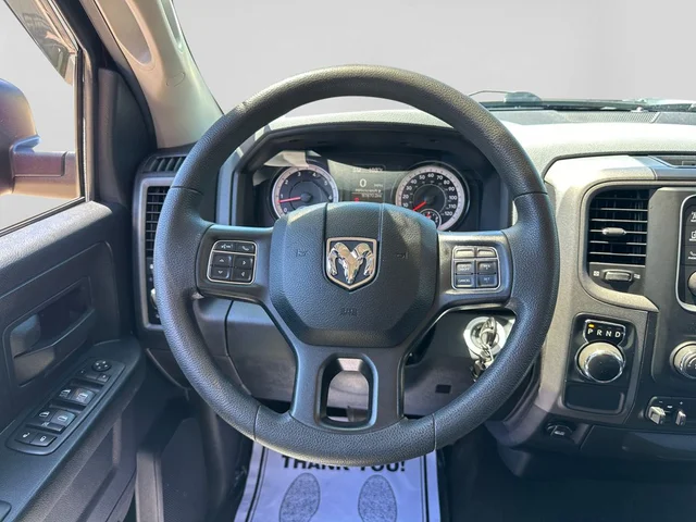 SEMINUEVOS RAM 1500 a Estados en autogozo