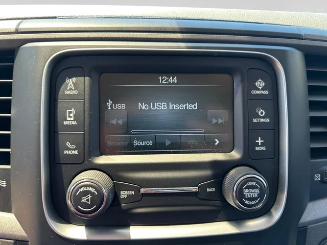 SEMINUEVOS RAM 1500 a Estados en autogozo