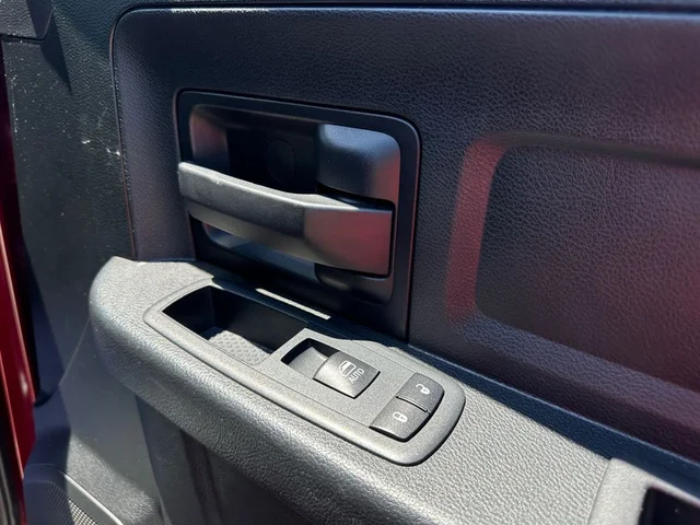 SEMINUEVOS RAM 1500 a Estados en autogozo