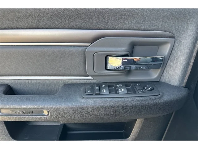 SEMINUEVOS RAM 1500 Classic at ELK GROVE in Elk Grove Buick GMC