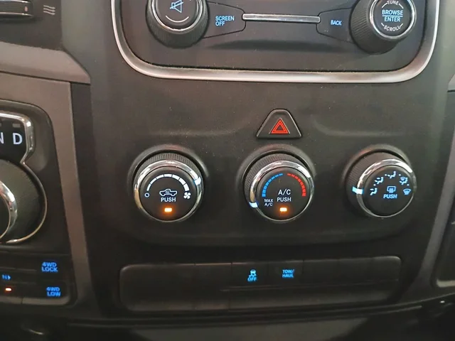 SEMINUEVOS RAM 1500 a Estados en autogozo