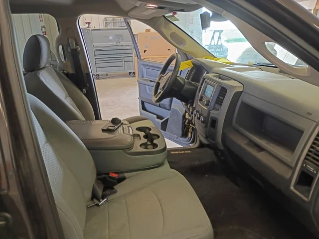 SEMINUEVOS RAM 1500 a Estados en autogozo