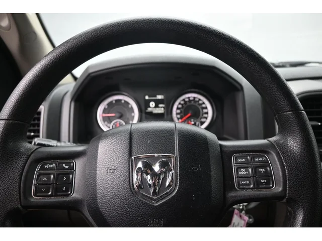 SEMINUEVOS RAM 1500 a Estados en autogozo