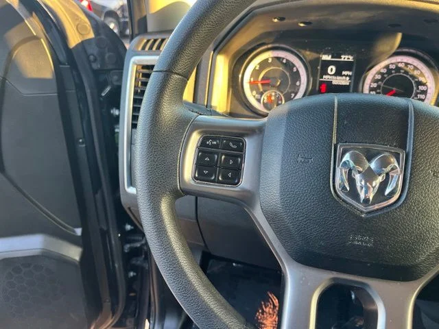 SEMINUEVOS RAM 1500 Classic a Estados en autogozo