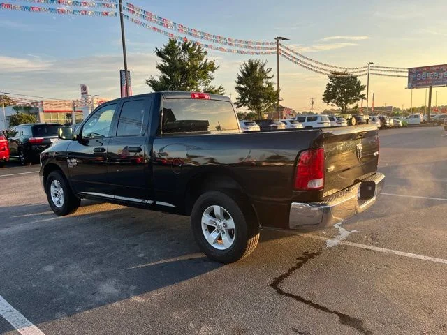SEMINUEVOS RAM 1500 Classic a Estados en autogozo