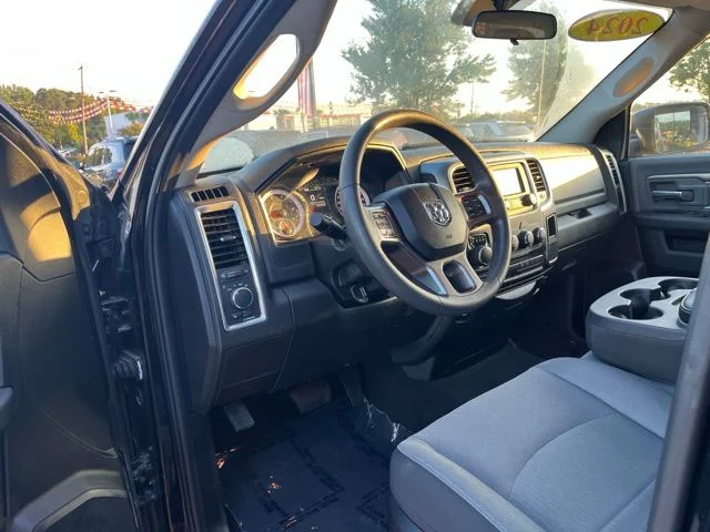SEMINUEVOS RAM 1500 Classic a Estados en autogozo