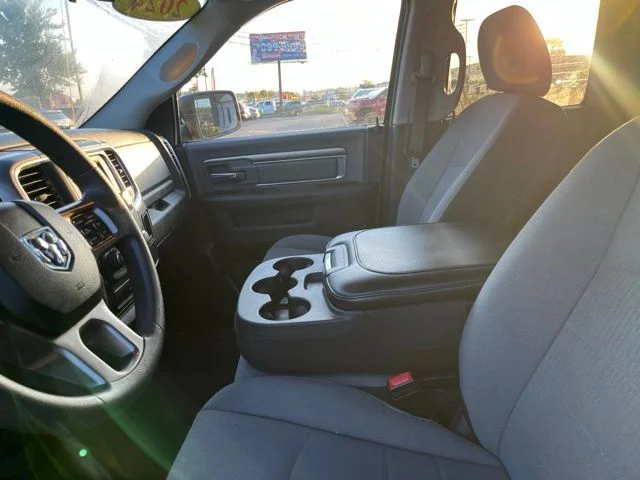 SEMINUEVOS RAM 1500 Classic a Estados en autogozo