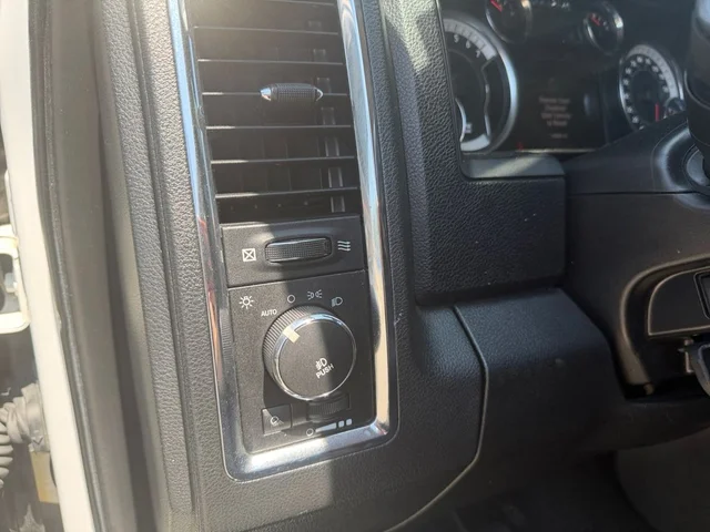 SEMINUEVOS RAM 1500 a Estados en autogozo