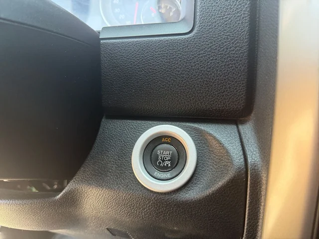 SEMINUEVOS RAM 1500 a Estados en autogozo