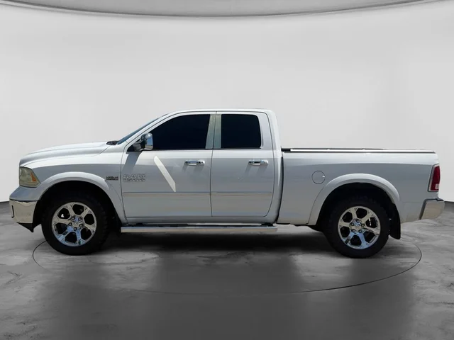 SEMINUEVOS RAM 1500 a Estados en autogozo