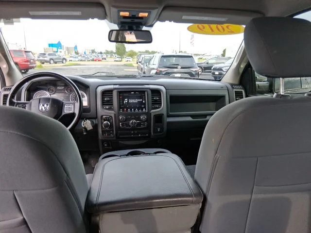 SEMINUEVOS RAM 1500 Classic a Estados en autogozo