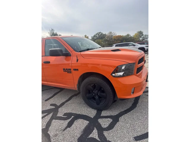 SEMINUEVOS RAM 1500 Classic a Estados en autogozo