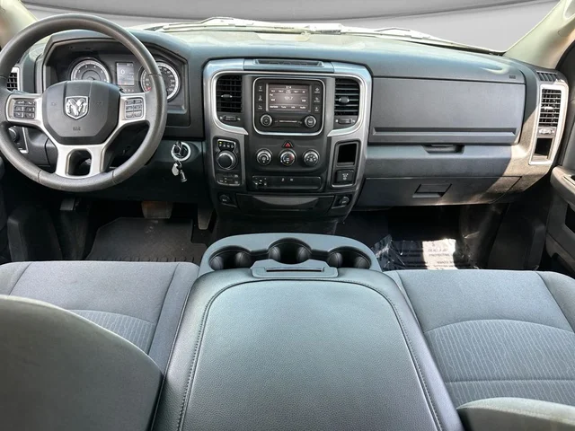 SEMINUEVOS RAM 1500 Classic a Estados en autogozo