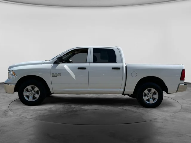 SEMINUEVOS RAM 1500 Classic a Estados en autogozo