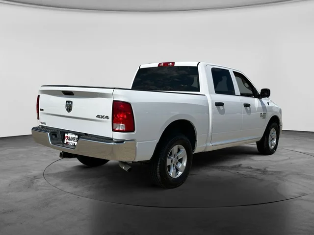 SEMINUEVOS RAM 1500 Classic a Estados en autogozo