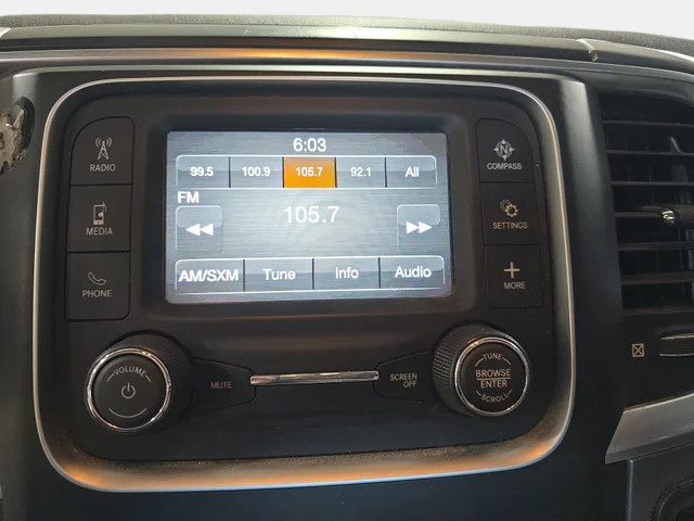 SEMINUEVOS RAM 1500 Classic a Estados en autogozo