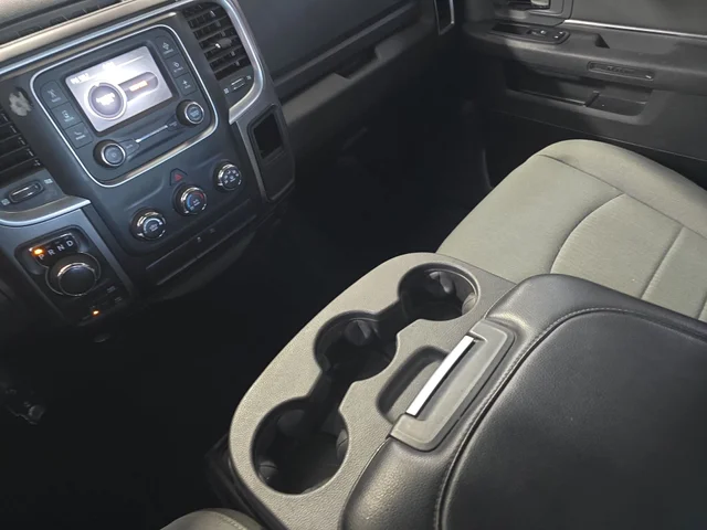 SEMINUEVOS RAM 1500 Classic a Estados en autogozo