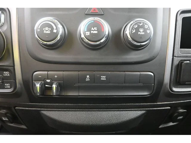 SEMINUEVOS RAM 1500 Classic a Estados en autogozo