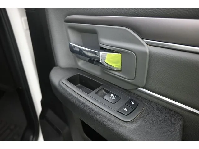SEMINUEVOS RAM 1500 Classic a Estados en autogozo