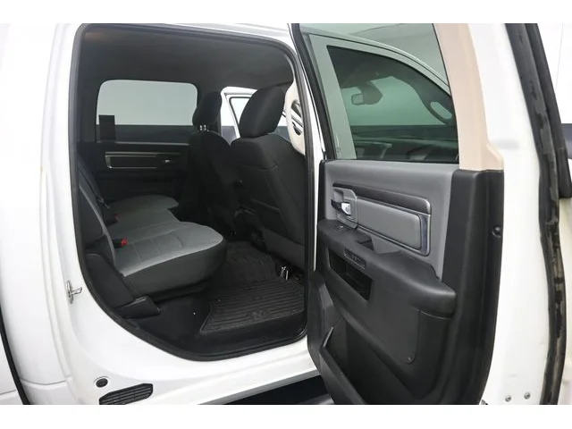 SEMINUEVOS RAM 1500 Classic a Estados en autogozo
