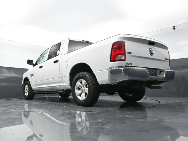 SEMINUEVOS RAM 1500 Classic a Estados en autogozo