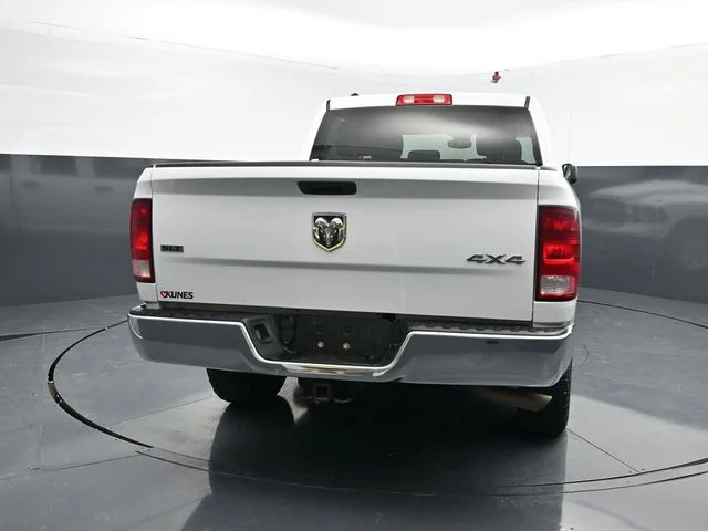 SEMINUEVOS RAM 1500 Classic a Estados en autogozo
