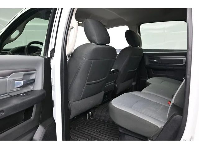 SEMINUEVOS RAM 1500 Classic a Estados en autogozo