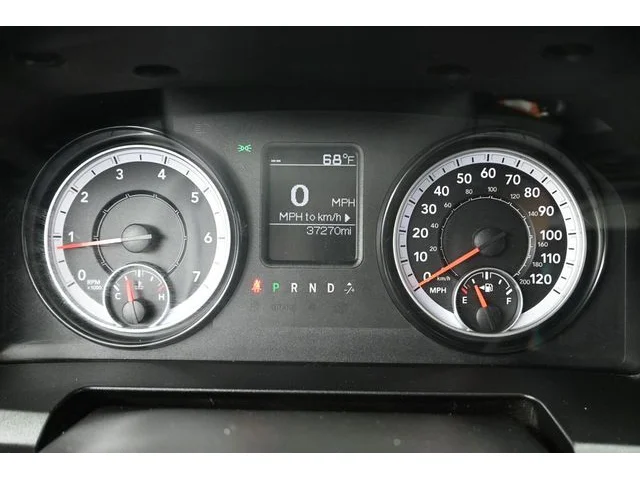 SEMINUEVOS RAM 1500 Classic a Estados en autogozo