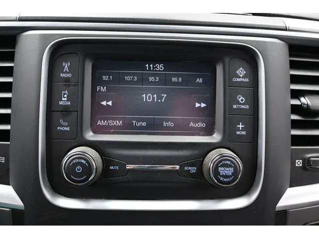 SEMINUEVOS RAM 1500 Classic a Estados en autogozo