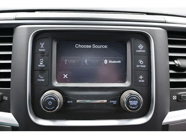 SEMINUEVOS RAM 1500 Classic a Estados en autogozo