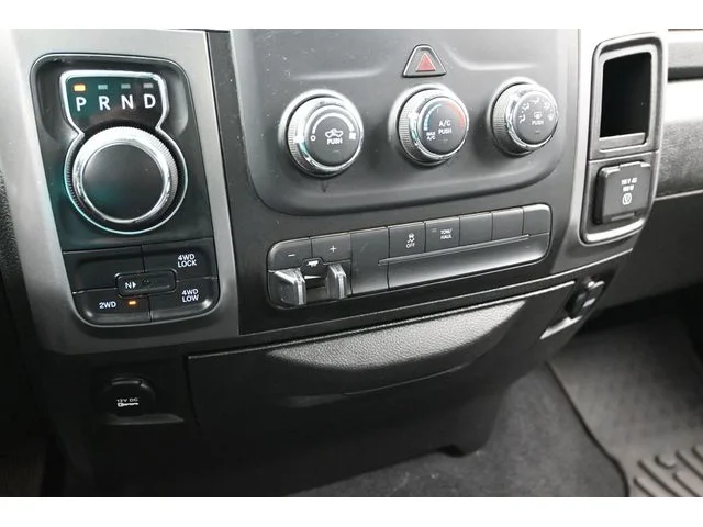 SEMINUEVOS RAM 1500 Classic a Estados en autogozo