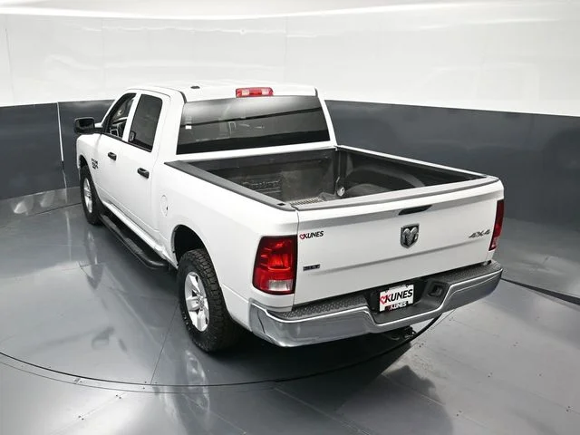 SEMINUEVOS RAM 1500 Classic a Estados en autogozo