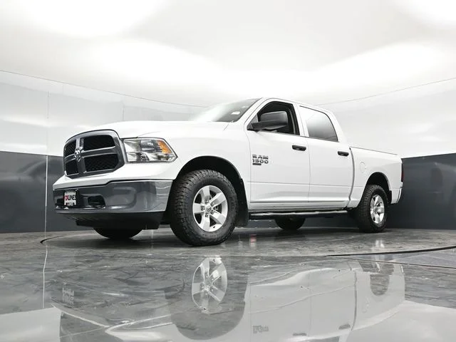 SEMINUEVOS RAM 1500 Classic a Estados en autogozo