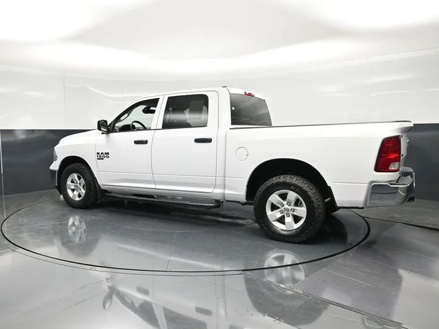 SEMINUEVOS RAM 1500 Classic a Estados en autogozo