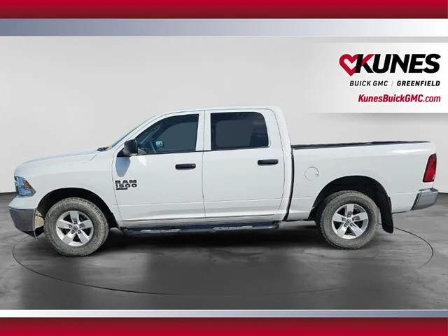 SEMINUEVOS RAM 1500 Classic a Estados en autogozo