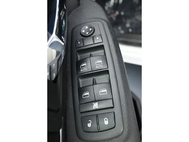 SEMINUEVOS RAM 1500 Classic a Estados en autogozo