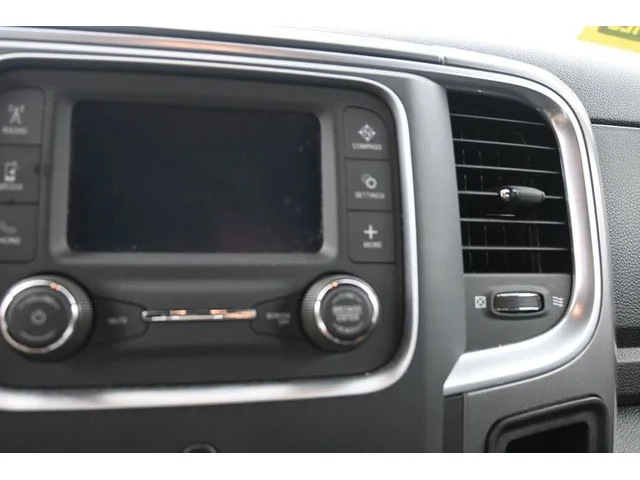 SEMINUEVOS RAM 1500 Classic a Estados en autogozo