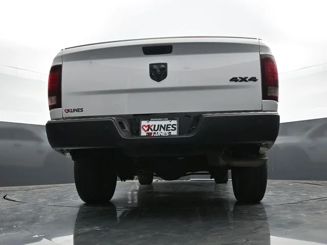 SEMINUEVOS RAM 1500 Classic a Estados en autogozo