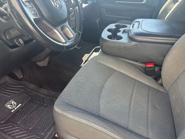 SEMINUEVOS RAM 1500 Classic a Estados en autogozo