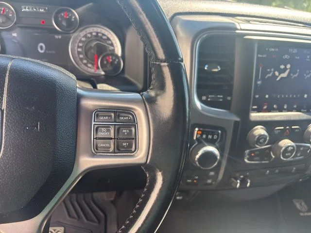 SEMINUEVOS RAM 1500 Classic a Estados en autogozo