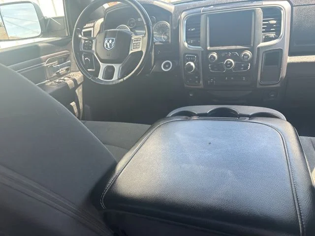 SEMINUEVOS RAM 1500 Classic a Estados en autogozo