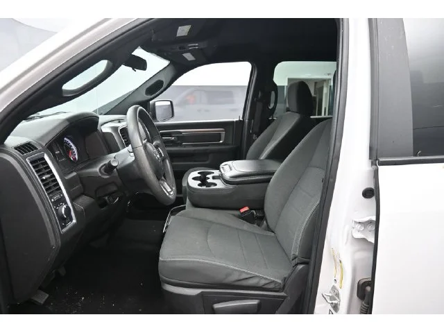 SEMINUEVOS RAM 1500 Classic a Estados en autogozo