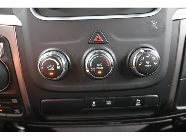 SEMINUEVOS RAM 1500 Classic a Estados en autogozo