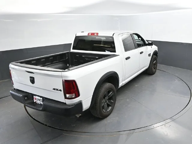 SEMINUEVOS RAM 1500 Classic a Estados en autogozo